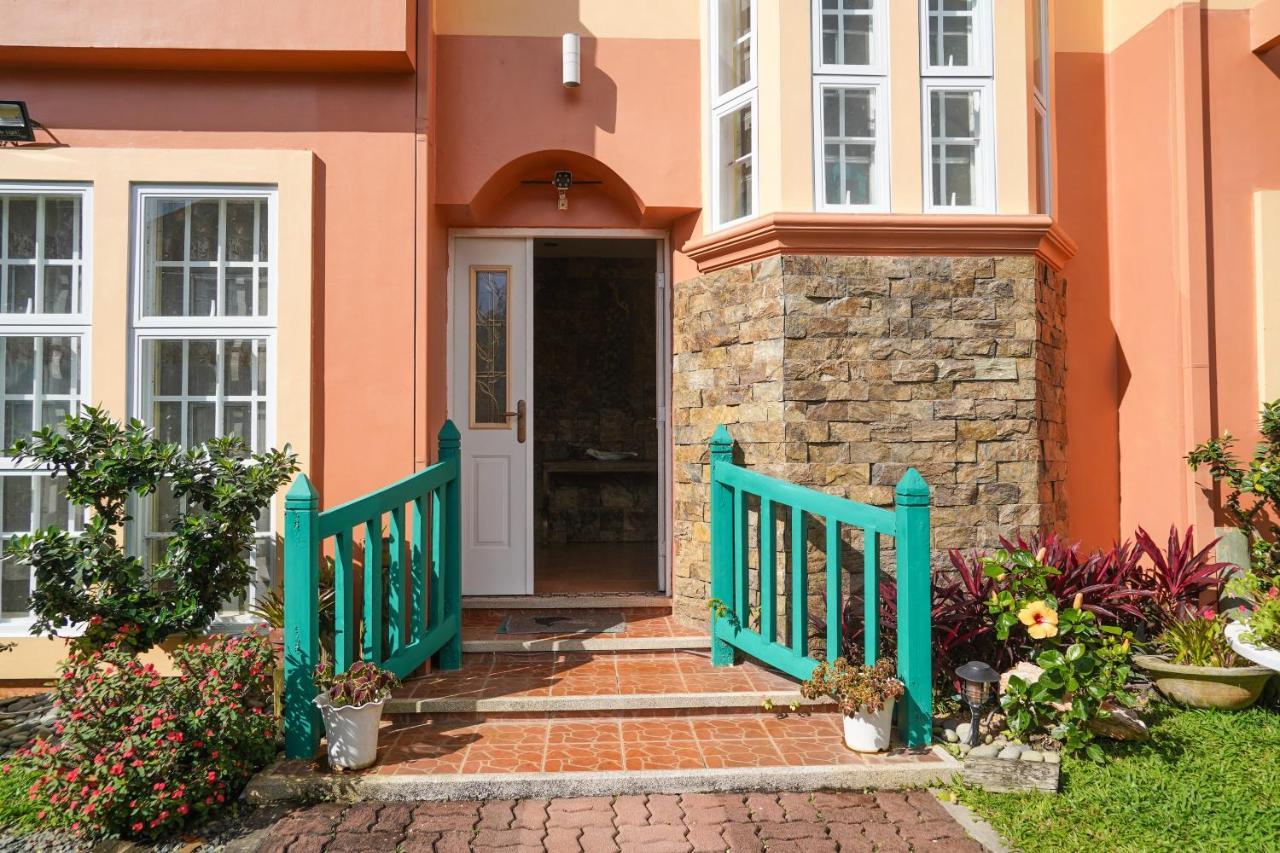 Charming Tagaytay Vacation Home Tagaytay City Dış mekan fotoğraf