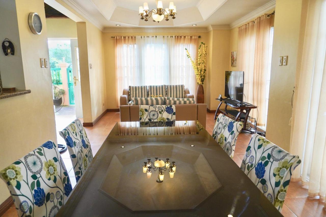 Charming Tagaytay Vacation Home Tagaytay City Dış mekan fotoğraf