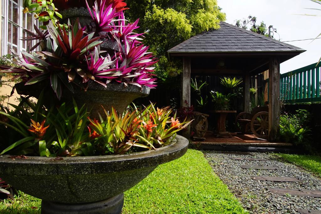 Charming Tagaytay Vacation Home Tagaytay City Dış mekan fotoğraf